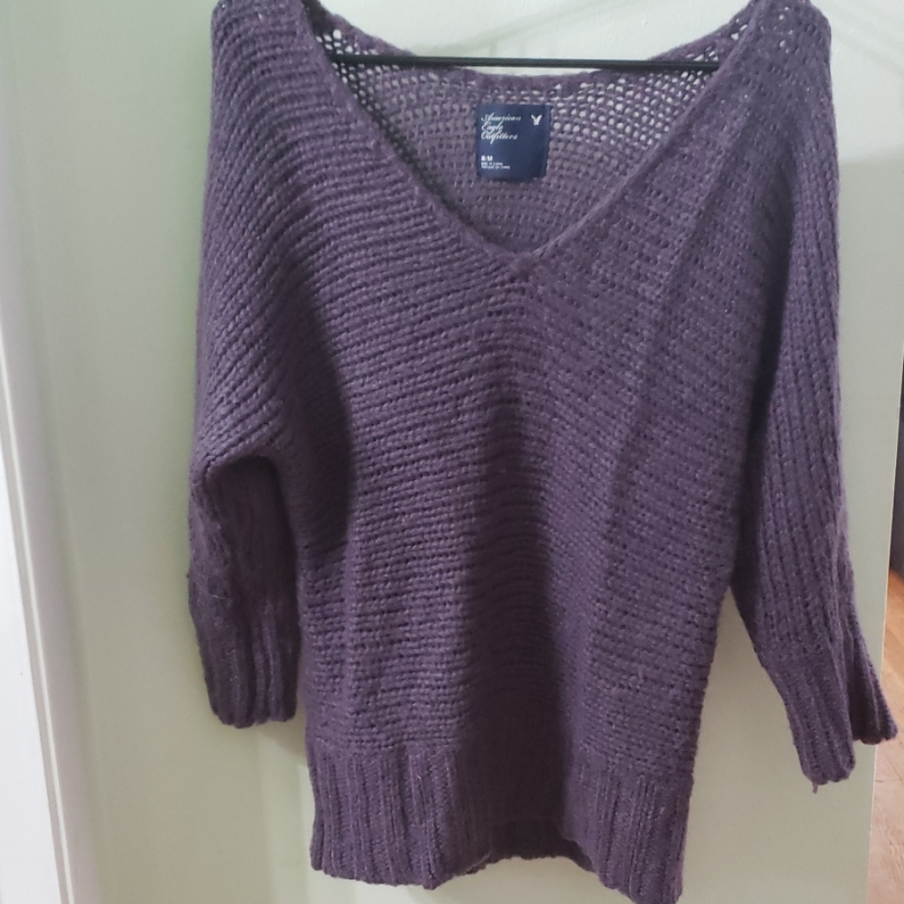 American Eagle Sweater